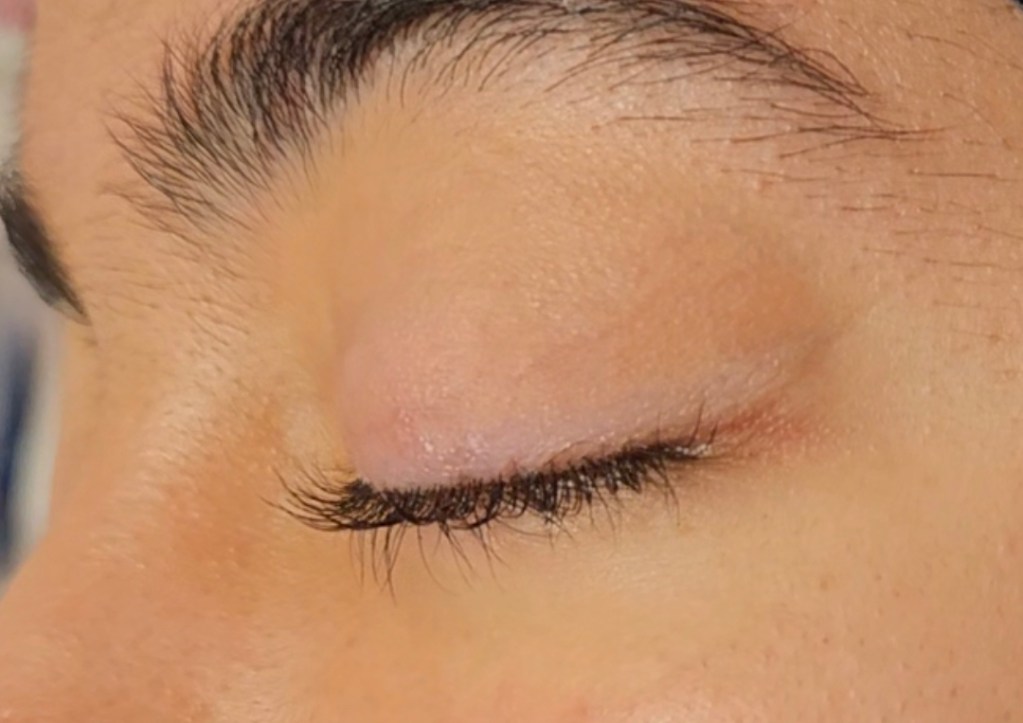 Lash Lift + Lash Tint: